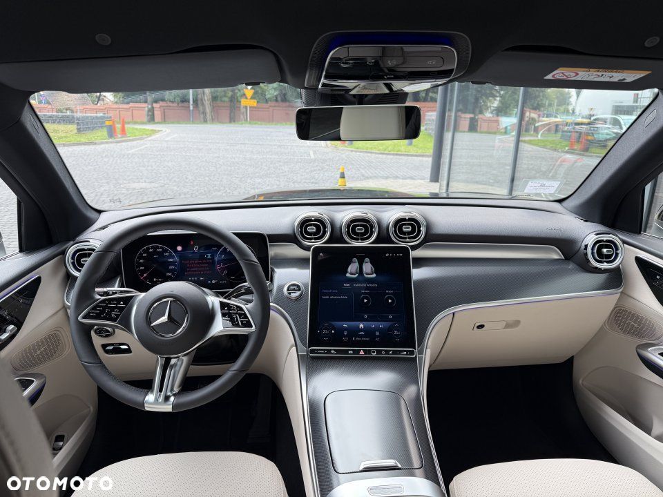 Mercedes-Benz GLC - 5