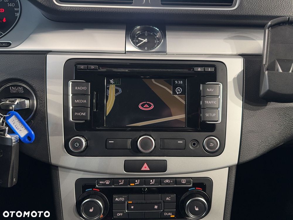 Volkswagen Passat Variant - 18