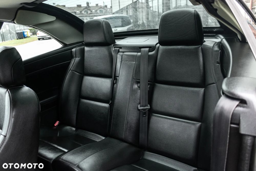 Peugeot 307 CC 1.6 Intense - 27