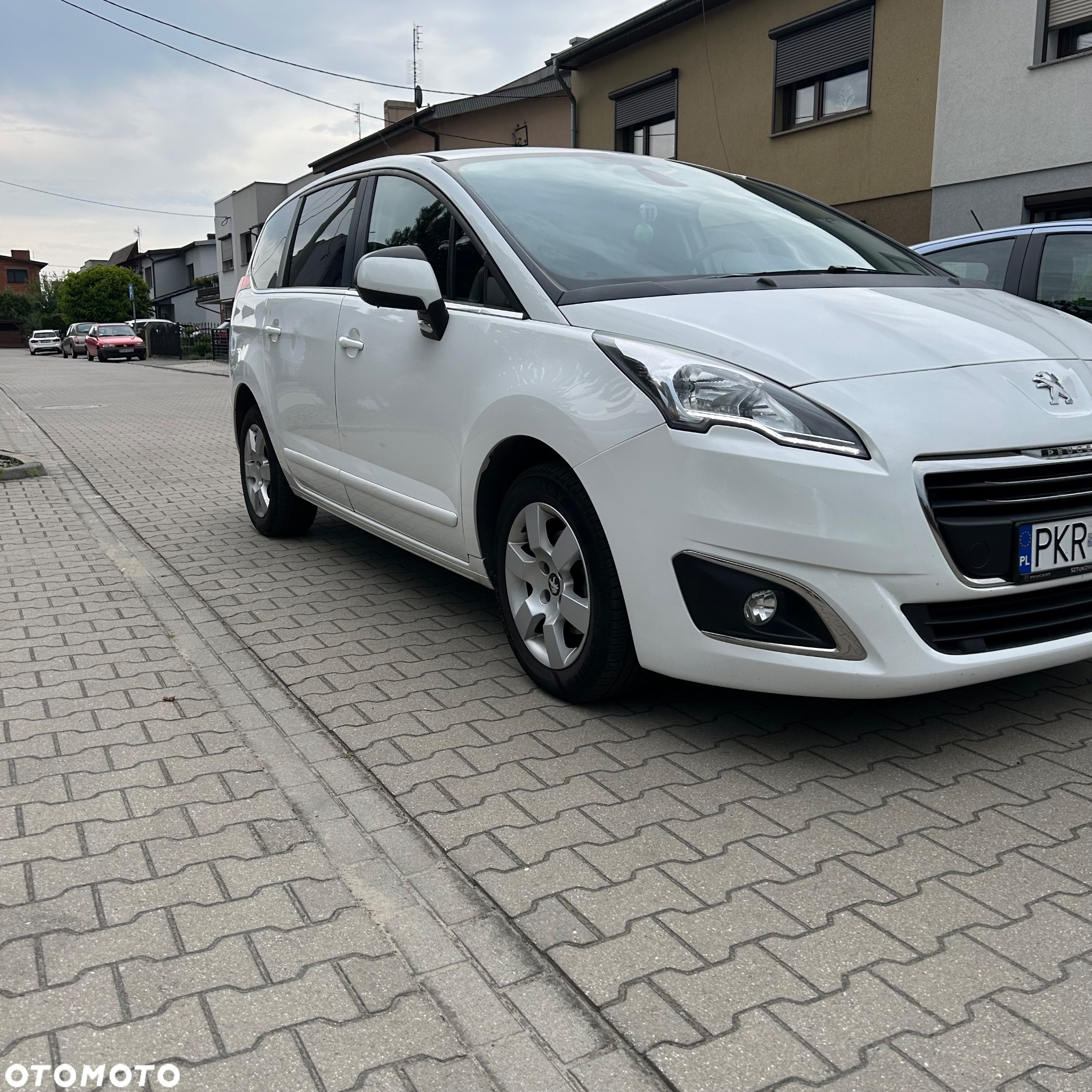 Peugeot 5008 1.6 HDi Active 7os - 2