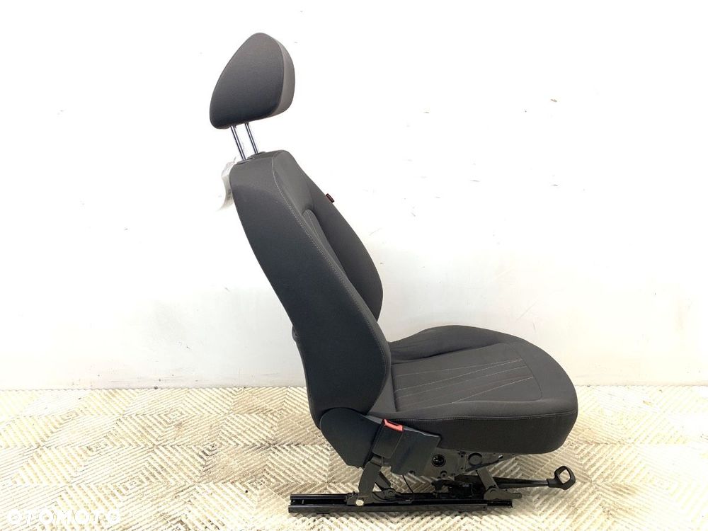 FOTEL LEWY PRZÓD - 299.00 PLN - SEAT IBIZA IV (6J5, 6P1) 2008 - 2017 1.2 TDI 55 kW [75 KM] olej - 7