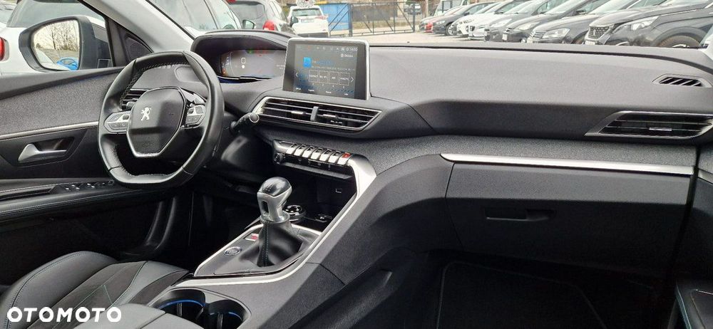 Peugeot 3008 - 32