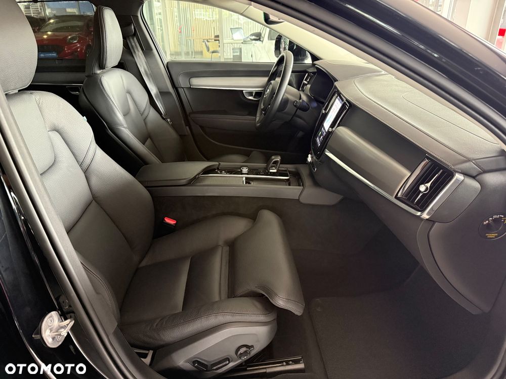 Volvo V90 Cross Country B4 D AWD Plus - 38