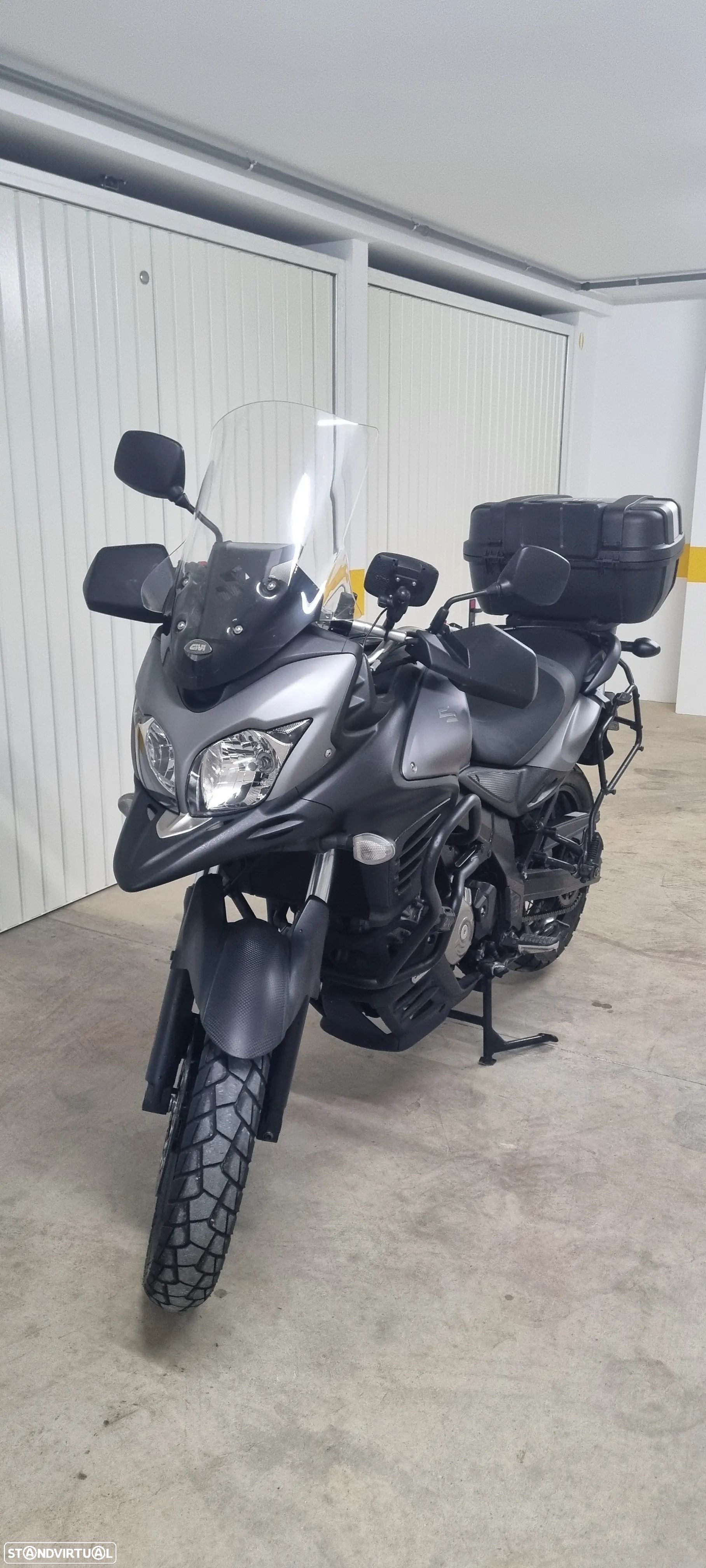 Suzuki DL VStrom 650XT - 1