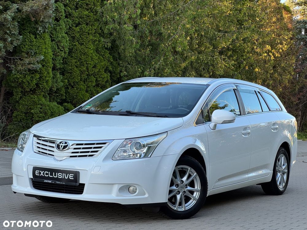 Toyota Avensis 2.0 D-4D Sol plus+NAVI - 1