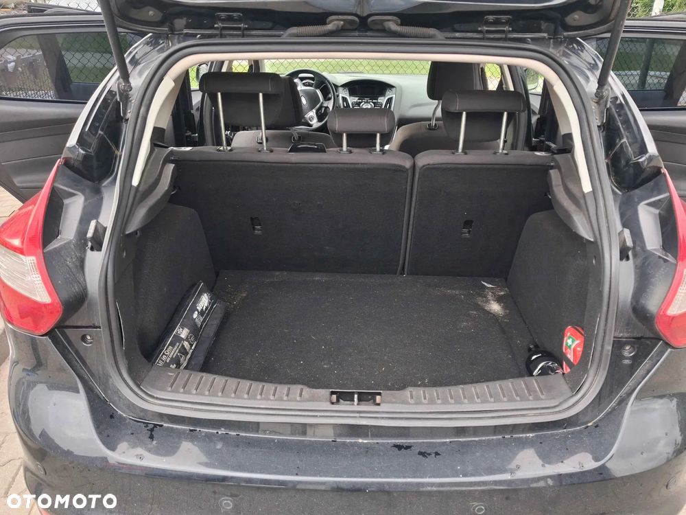 Ford Focus 1.6 EcoBoost Edition - 17