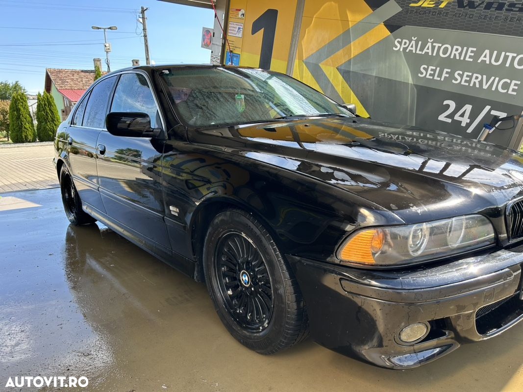 BMW Seria 5 530dA touring - 5