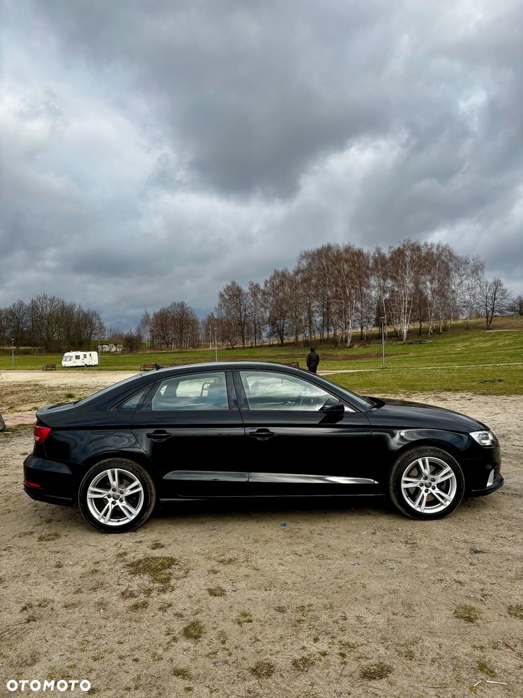 Audi A3 Limousine 40 TFSI Quattro S tronic - 8