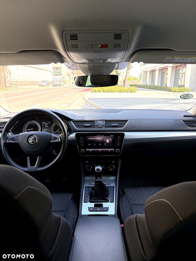 Skoda Superb 1.5 TSI Ambition - 6