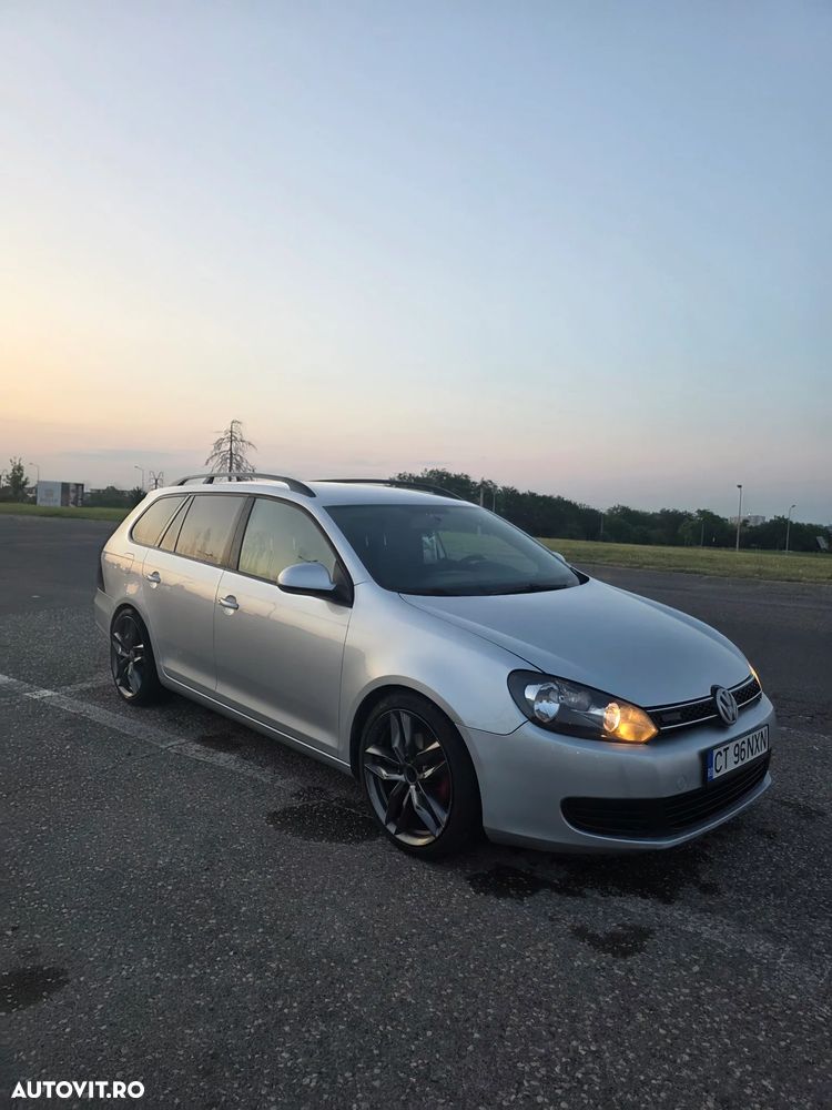 Volkswagen Golf - 3