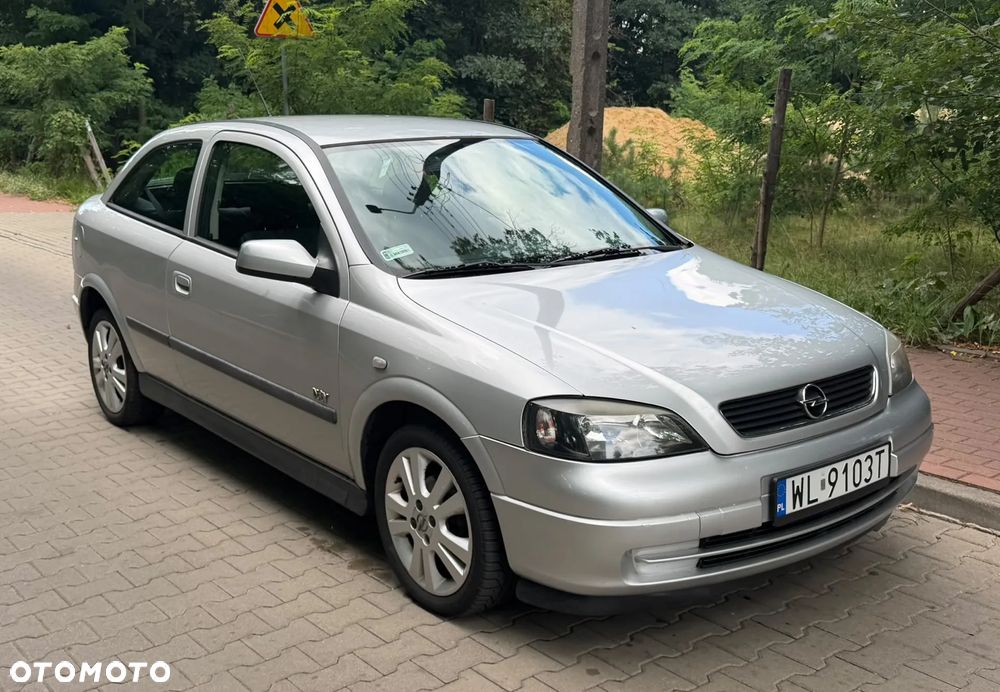 Opel Astra 1.6 Comfort - 1