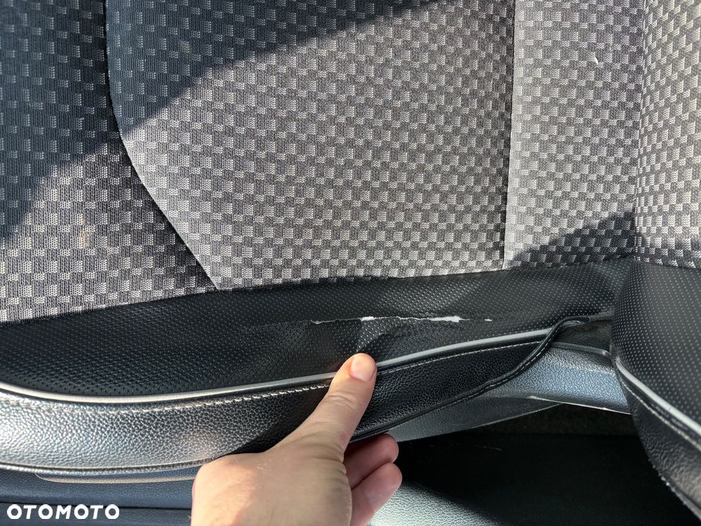 Kia Ceed 1.4 T-GDI L Business Line Plus DCT - 13