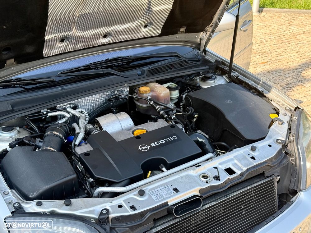 Opel Vectra GTS 2.2 DTi - 9