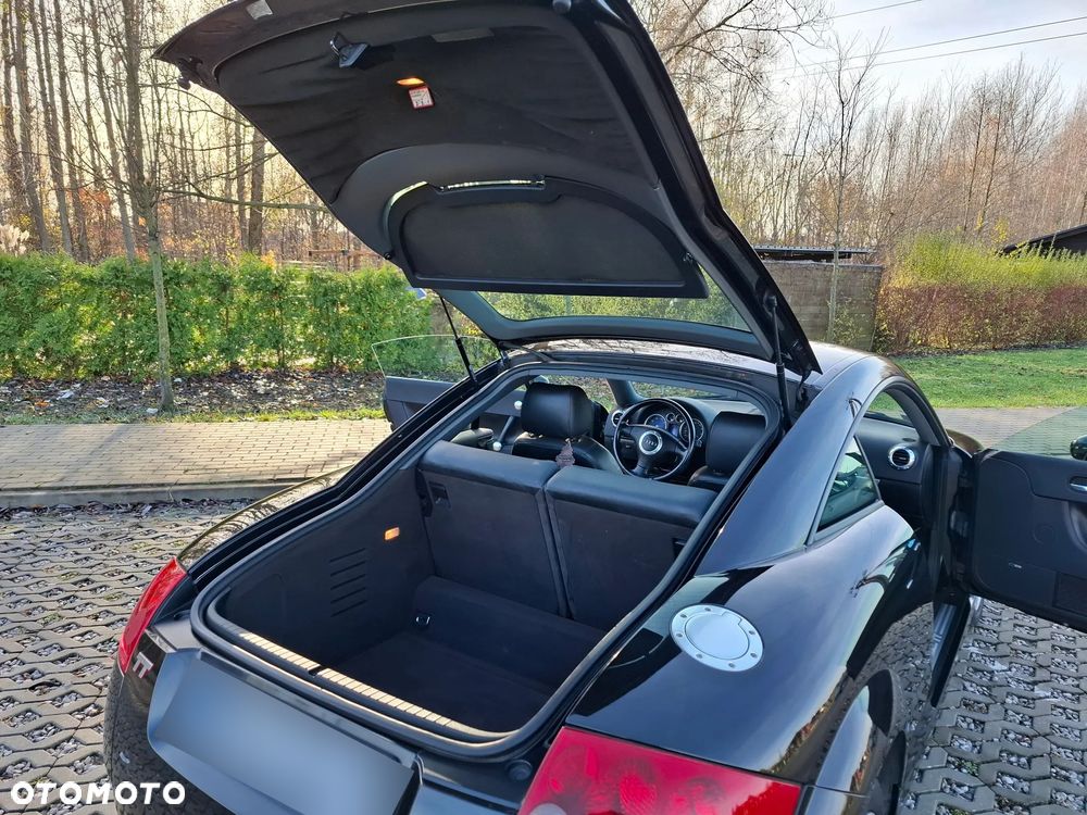 Audi TT Coupé 1.8T - 14