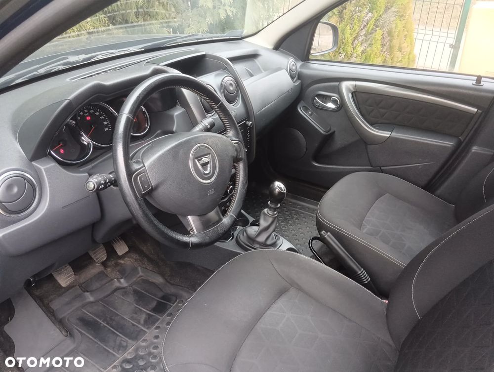 Dacia Duster 1.2 TCe Laureate S&S EU6 - 8