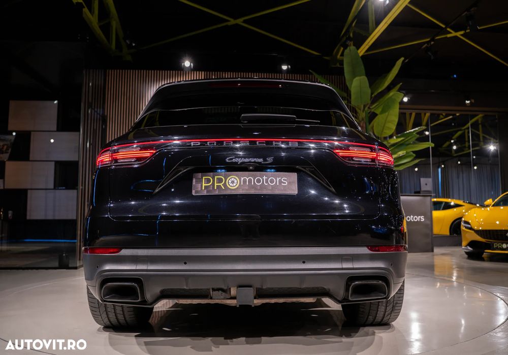 Porsche Cayenne Tiptronic S - 15