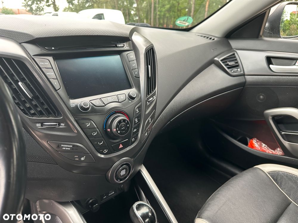 Hyundai Veloster 1.6 Turbo Automatik Premium - 32