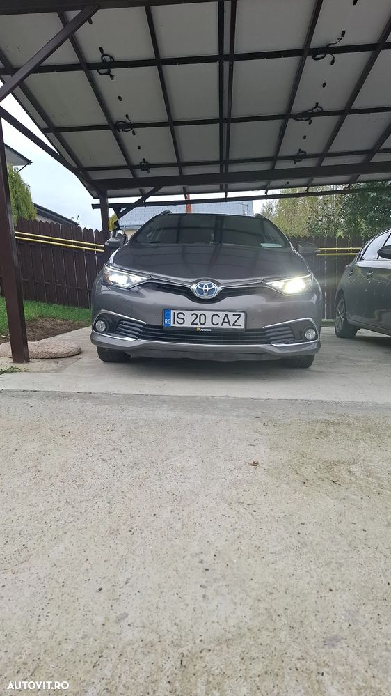 Toyota Auris 1.8 L VVT-i Hybrid Sol - 5