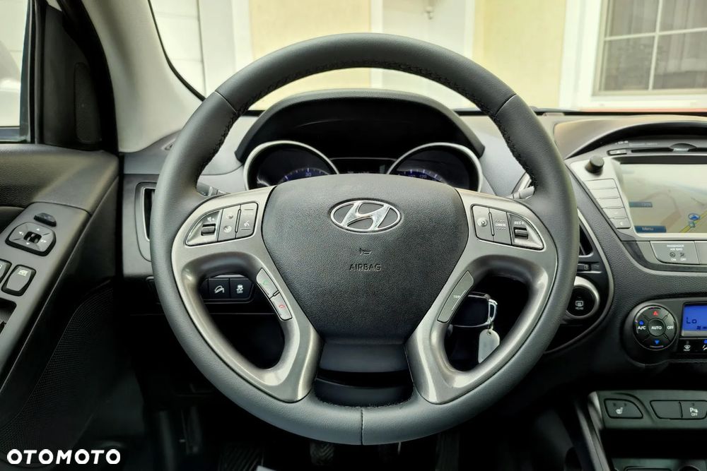 Hyundai ix35 1.7 CRDi 2WD blue Style - 11