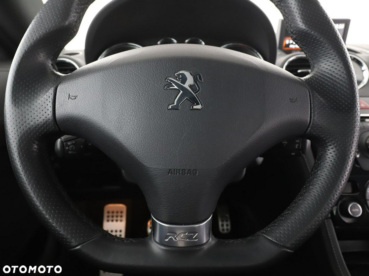 Peugeot RCZ 1.6 200 THP - 21