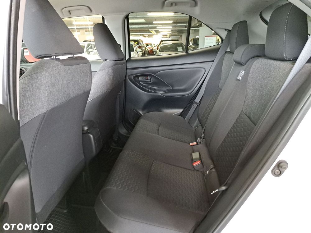 Toyota Yaris Cross Hybrid 1.5 Comfort - 13