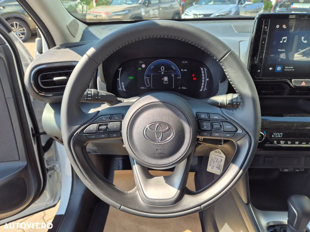 Toyota Yaris Cross 1.5 VVT-i HSD 4x2 Active - 19