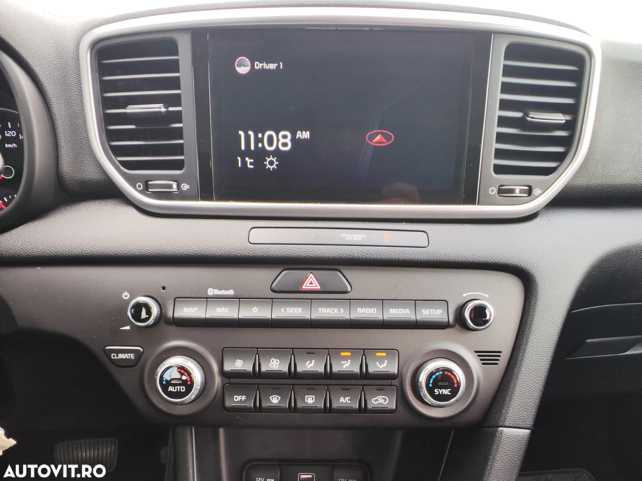Kia Sportage 1.6 DSL MHEV 7DCT HP 4x2 Business Line - 24