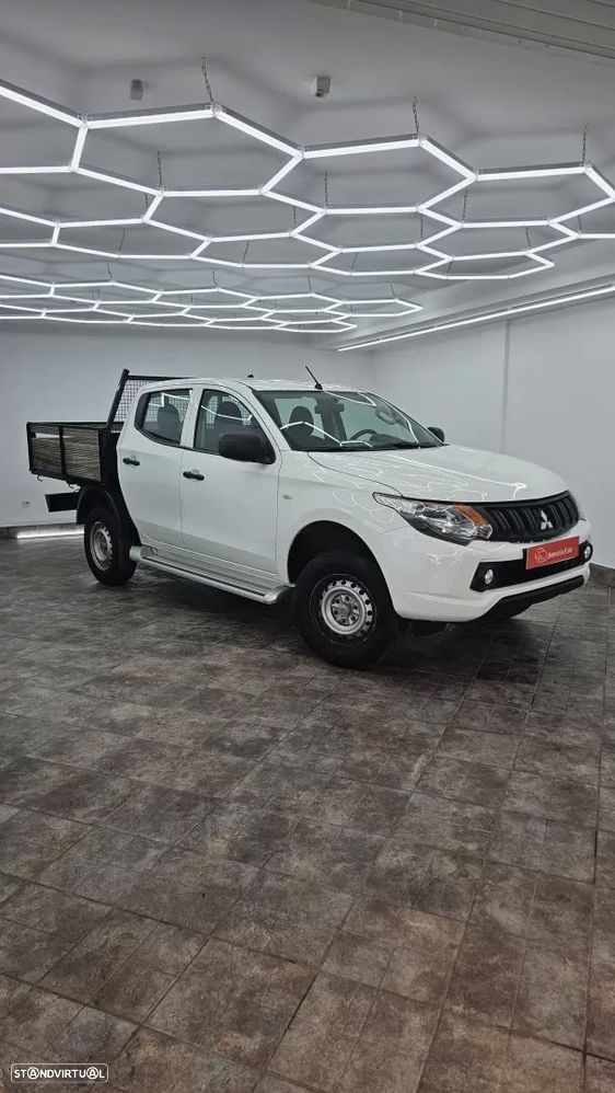 Mitsubishi l200 2.4 di-d invite 2wd - 11