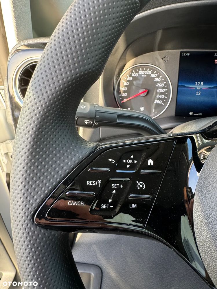 Mercedes-Benz Vito - 26