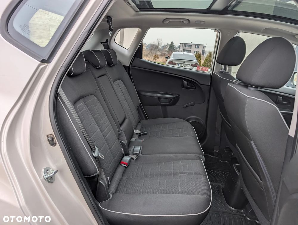 Kia Venga 1.4 L - 19