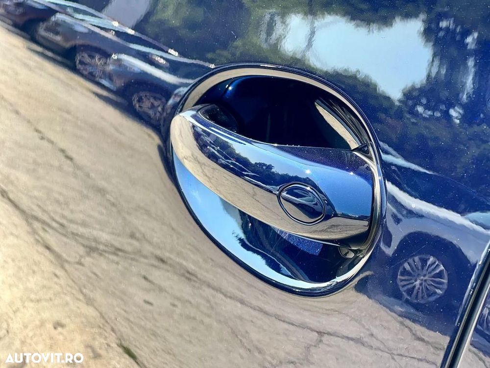 BMW X6 M M50i - 12