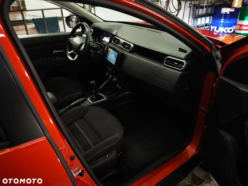 Dacia Duster 1.0 TCe Prestige - 32