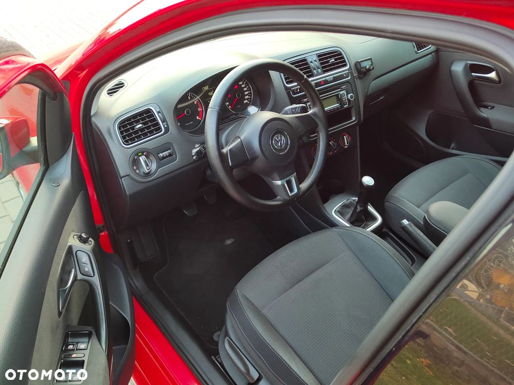 Volkswagen Polo - 15