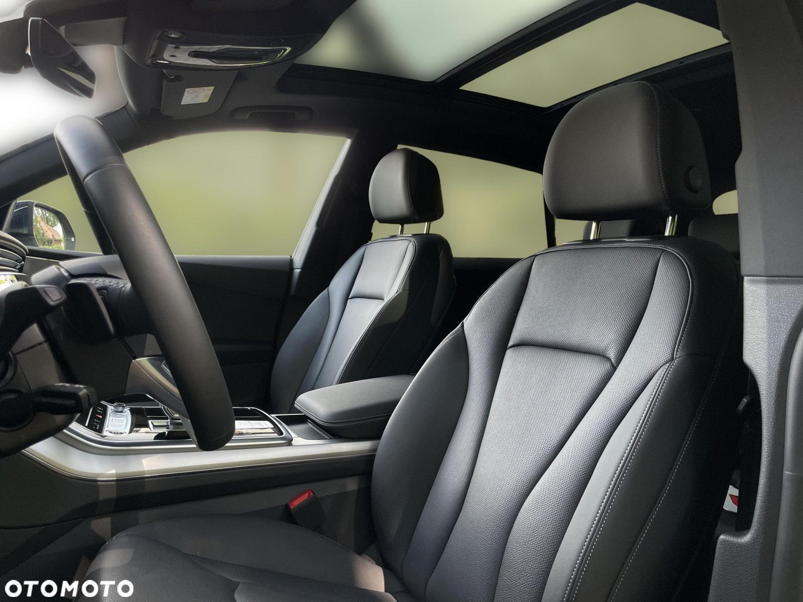 Audi Q8 - 12