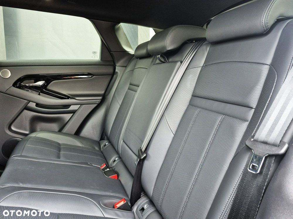 Land Rover Range Rover Evoque - 25