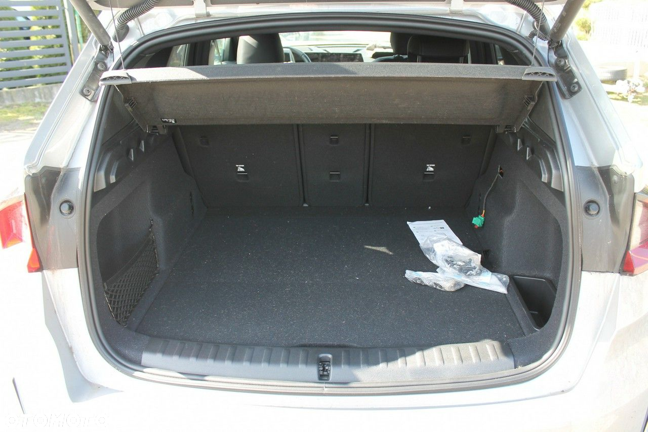 BMW iX1 - 10