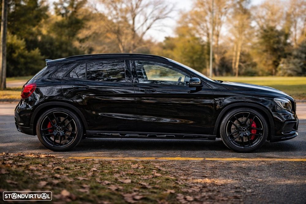 Mercedes-Benz GLA 45 AMG 4-Matic - 32