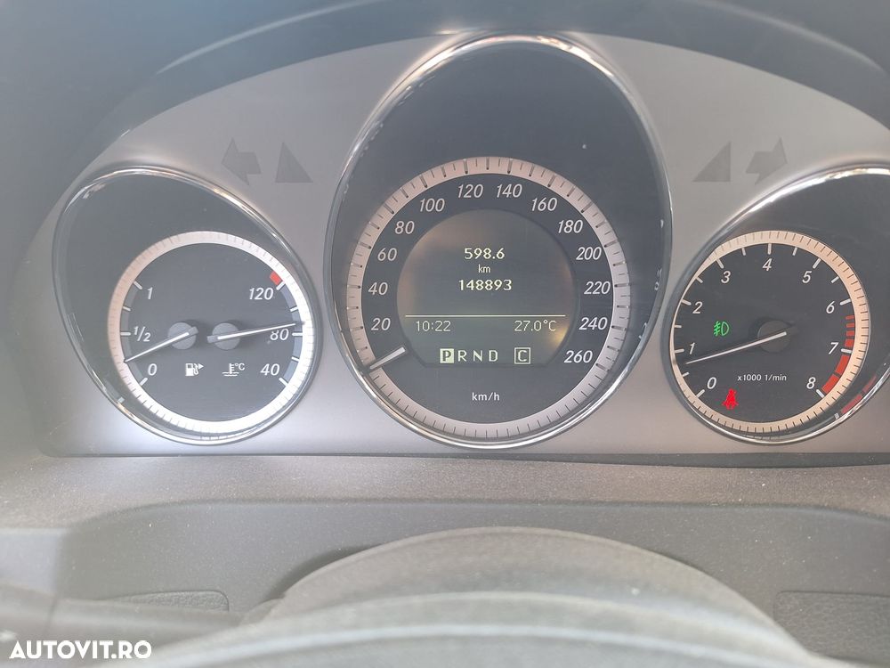 Mercedes-Benz C 180 CGI Automatik BlueEFFICIENCY - 9