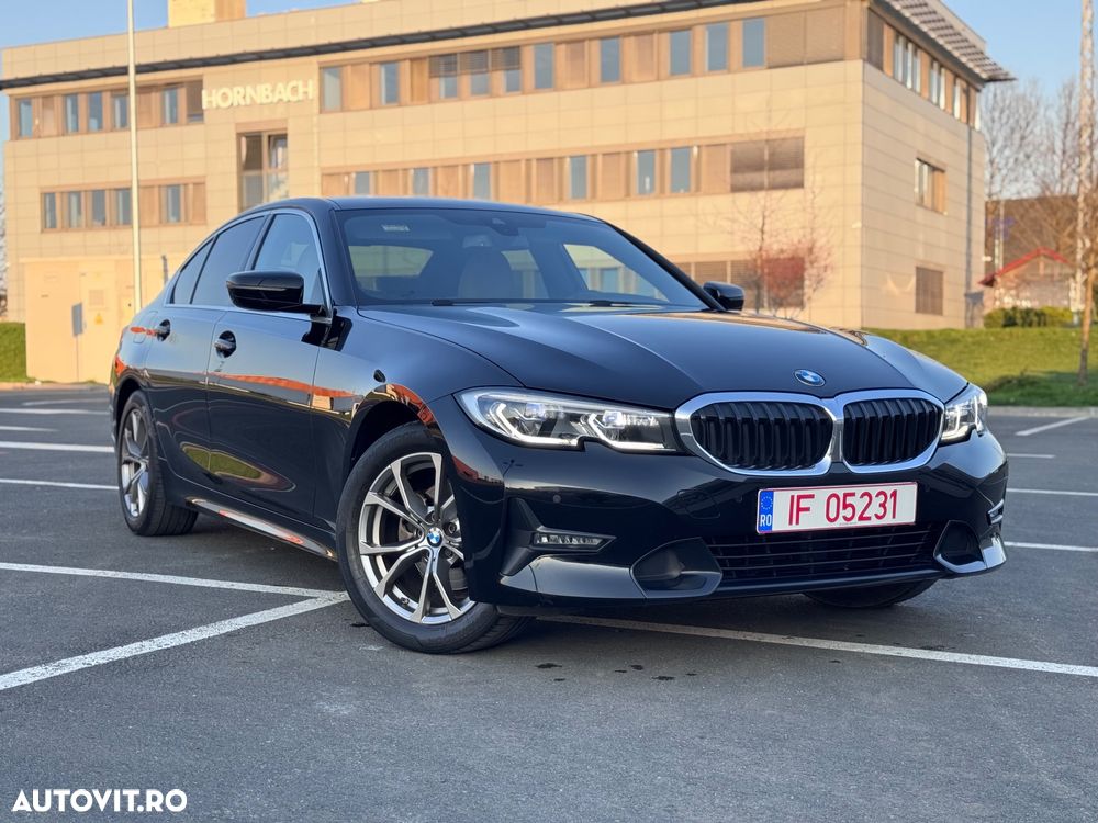 BMW Seria 3 320i Aut. Sport Line - 2
