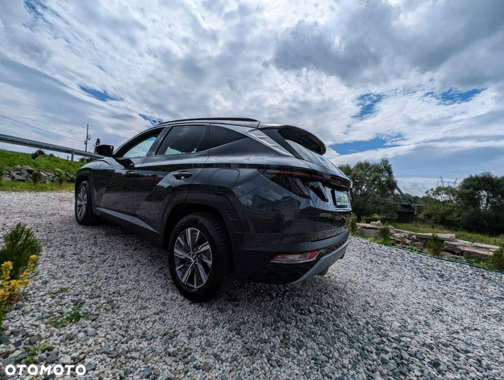 Hyundai Tucson - 8