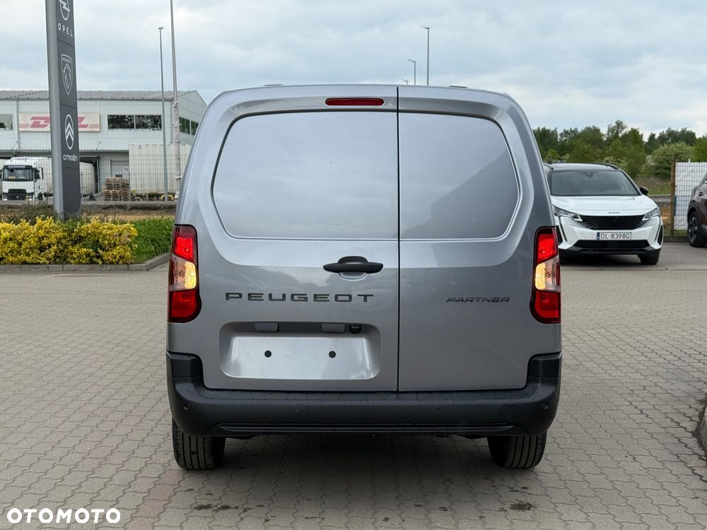 Peugeot Partner XL Załogowy - 8