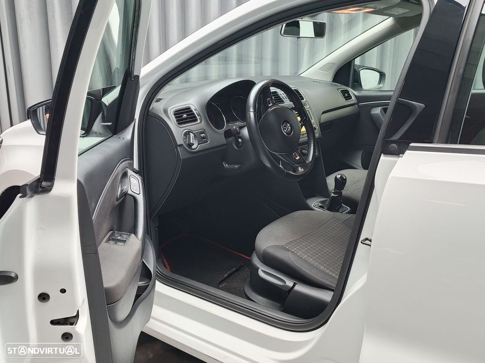 VW Polo 1.0 Confortline - 9