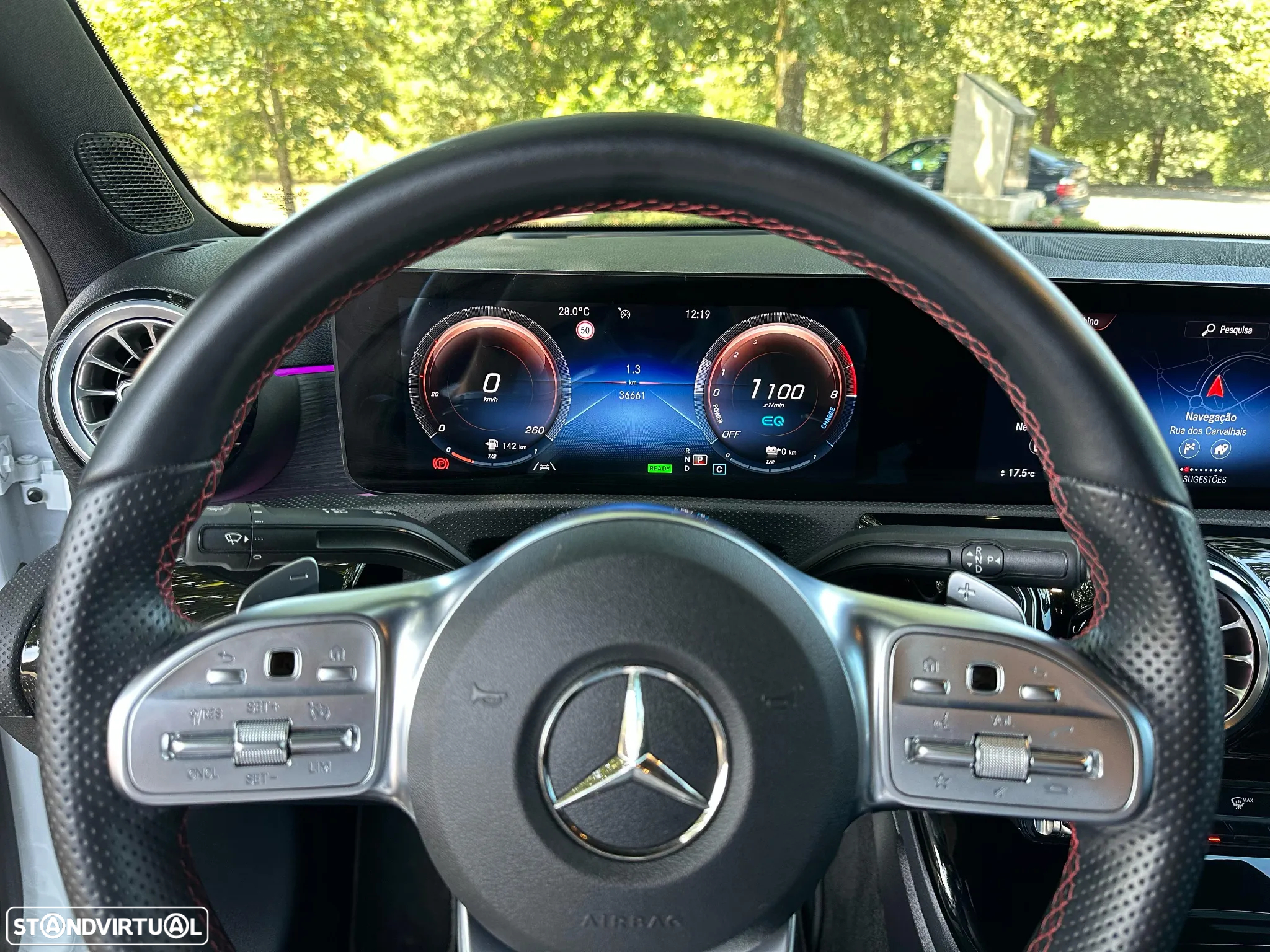Mercedes-Benz A 250 Limousine e AMG Line - 22