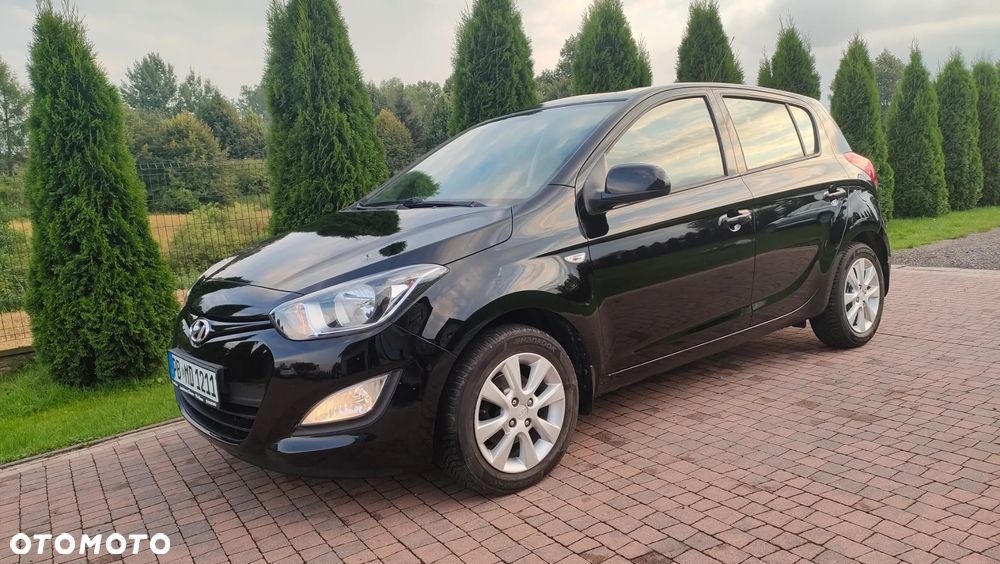 Hyundai i20 1.1 CRDi Intro Edition - 18