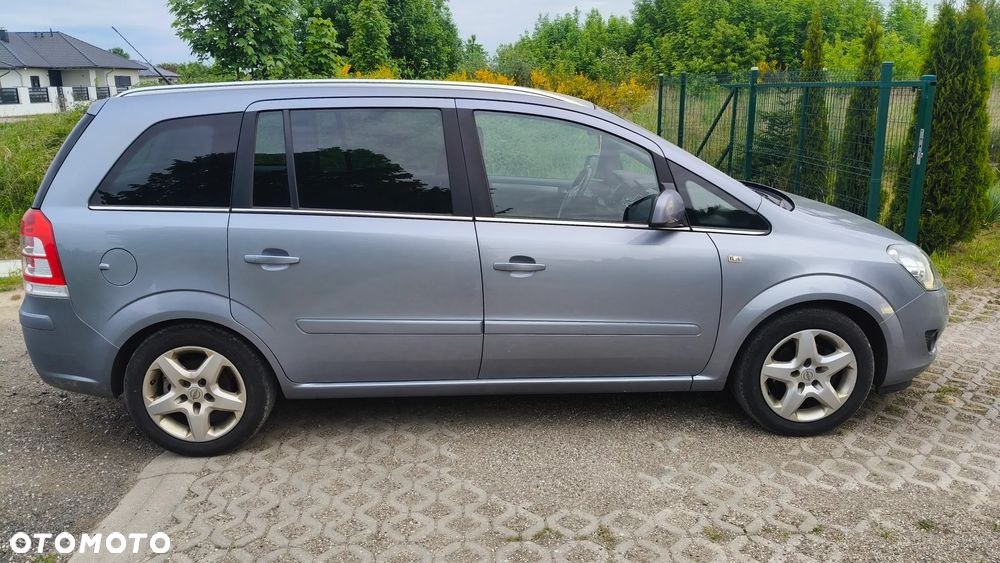 Opel Zafira 1.8 Design Edition - 3