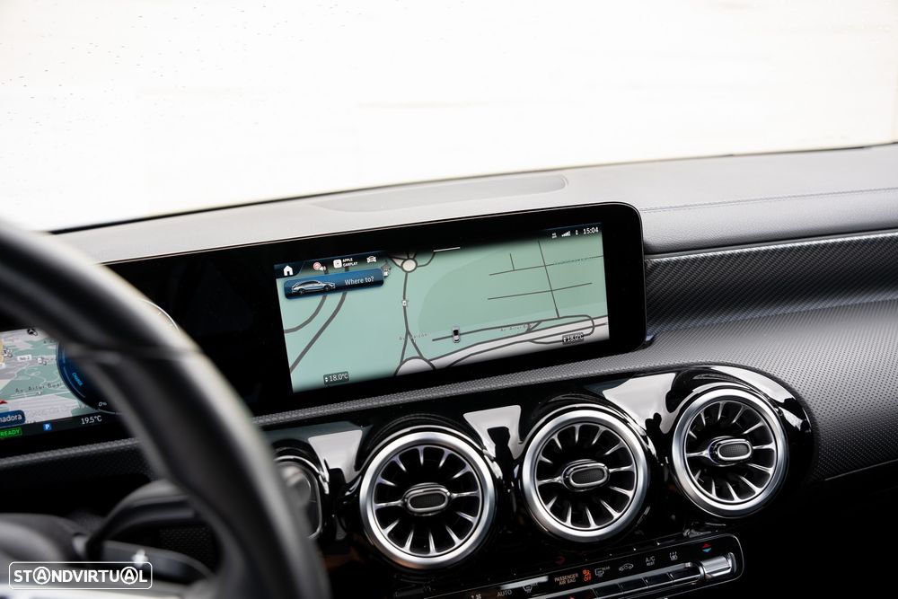 Mercedes-Benz CLA 250 e 8G-DCT Special Edition - 23