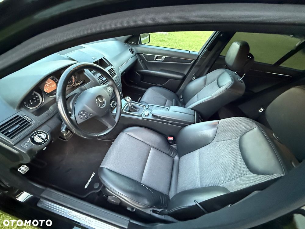 Mercedes-Benz Klasa C 180 Kompressor BlueEFFICIENCY Avantgarde - 11