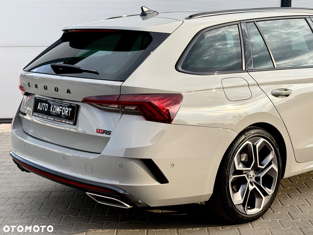 Skoda Octavia 2.0 TDI DSG RS Plus - 16