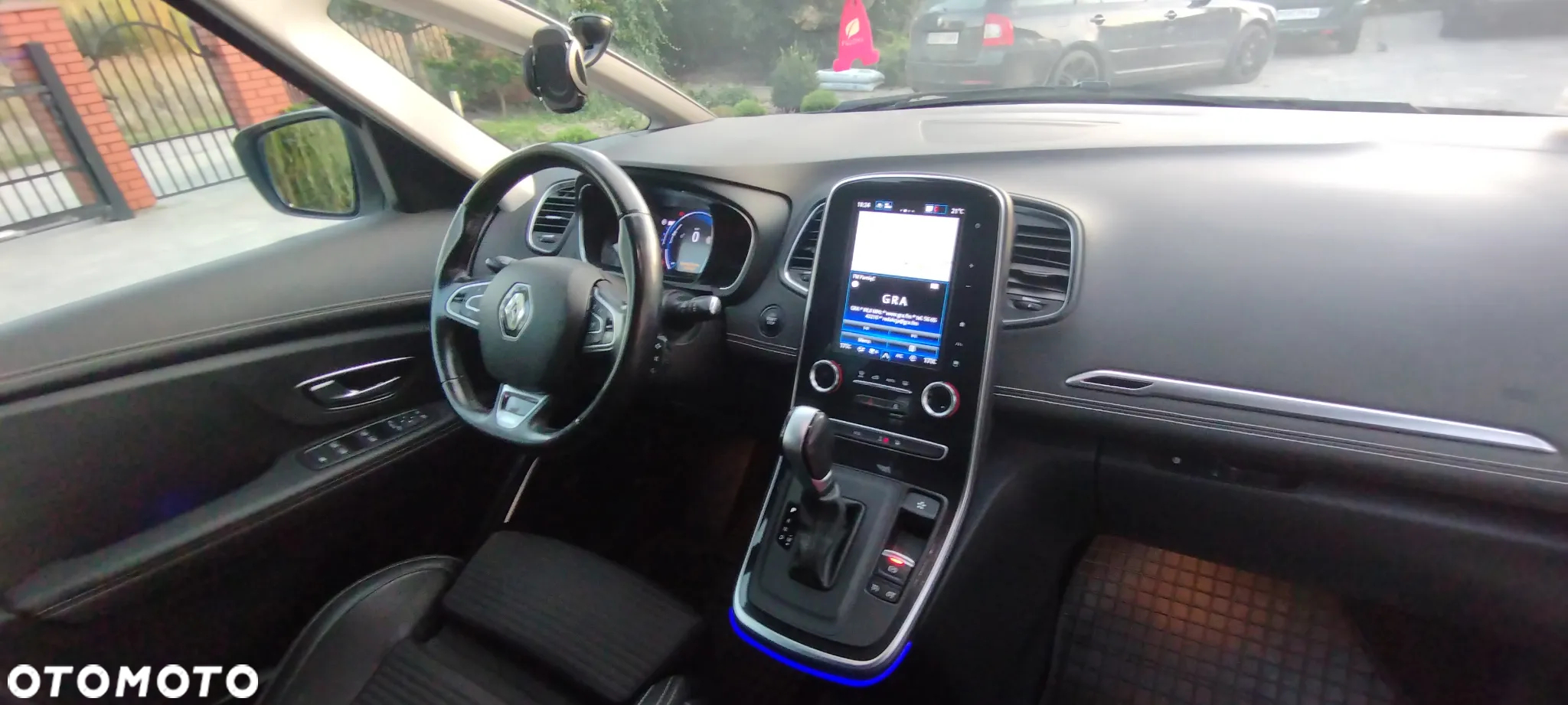 Renault Scenic - 5