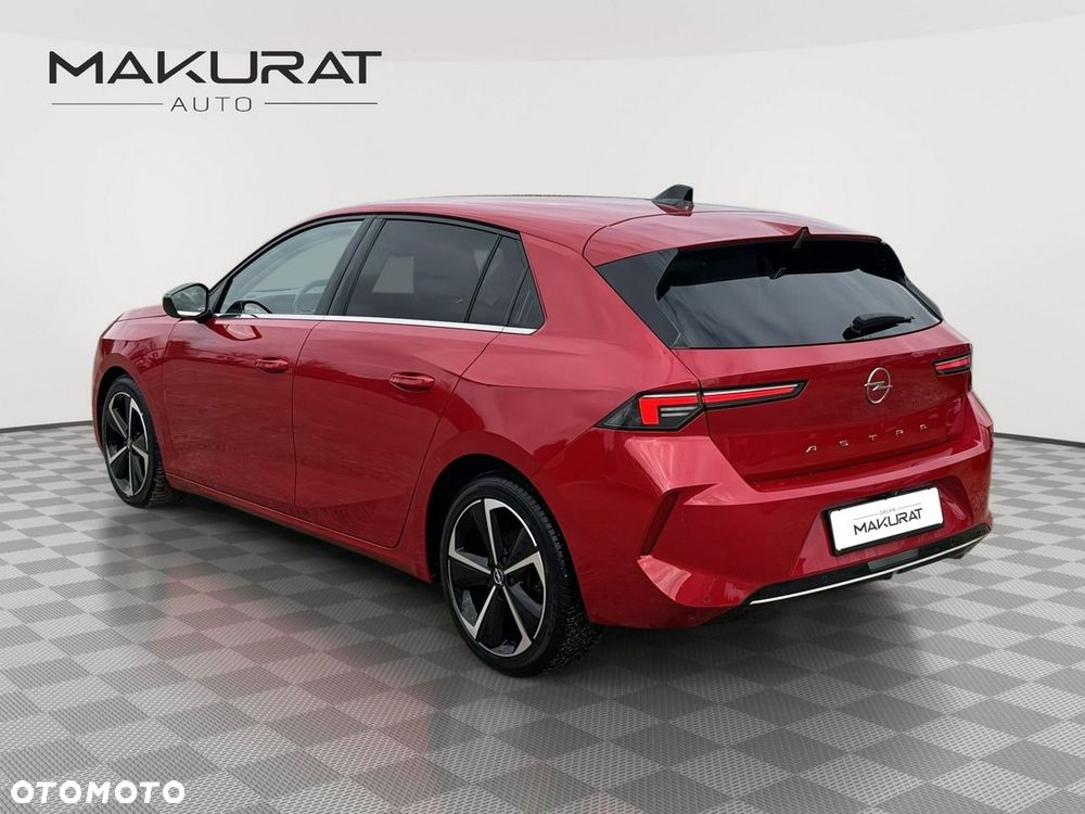 Opel Astra 1.2 T Elegance S&S - 4